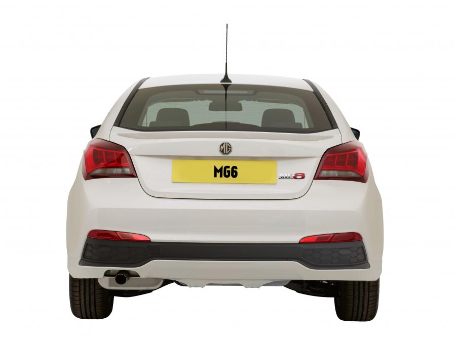 MG6 2015 года  (UK) (фото 5 из 9)